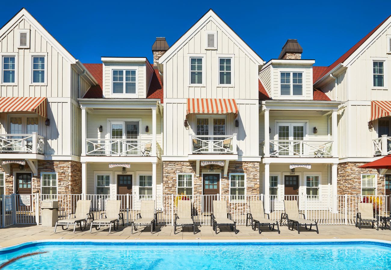 Townhouse in Holland - Nantucket 1 Bdrm 10 min to Downtown Holland & Hope