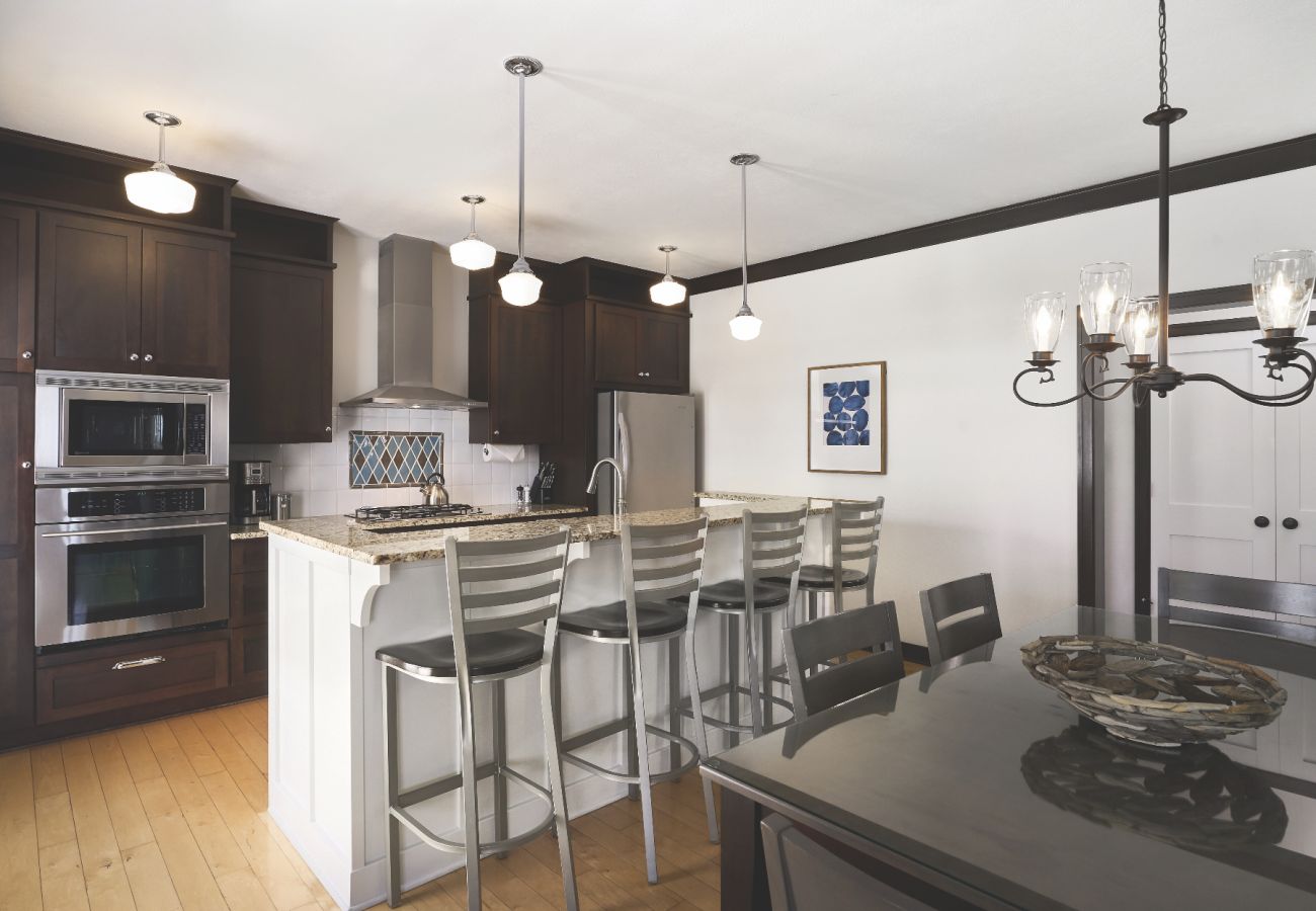 Townhouse in Holland - Nantucket 1 Bdrm 10 min to Downtown Holland & Hope